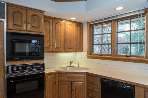 6109 Savio Dr, Saint Louis MO 63123-2760 exterior