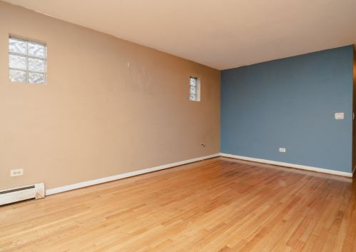 2119 Mason Ave, Chicago, IL 60639-2712