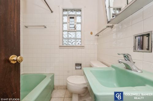 9630 La Salle St, Chicago IL  60628-1330 exterior