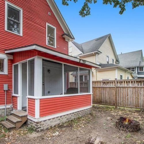 823 Oak St, Kalamazoo MI 49008-1133 exterior