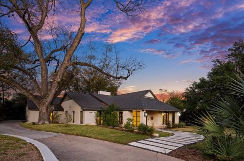 3919 Balcones Dr, Austin TX 78731-5414 exterior