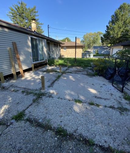 5300 87 St, Milwaukee WI 53225-3512 exterior