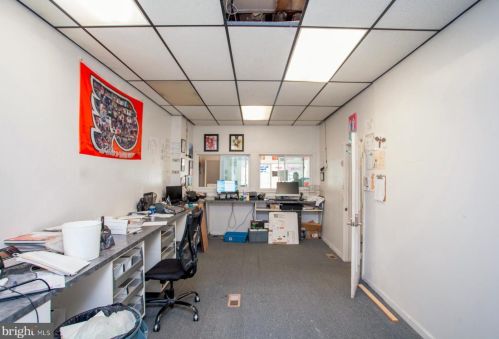 7316 Frankford Ave, Philadelphia PA 19135-3405 exterior