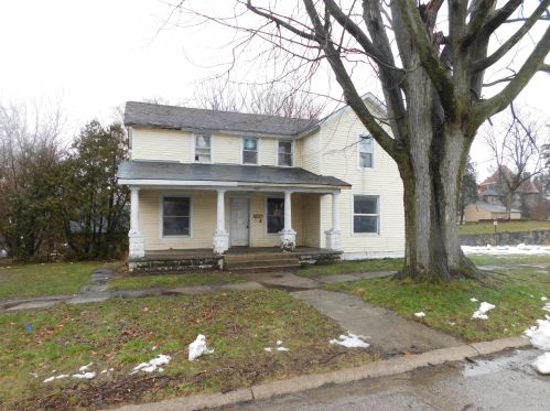 402 Michigan Ave, Dowagiac, MI 49047-1965