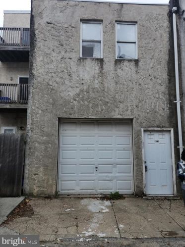 1152 15th St, Philadelphia PA  19146-3141 exterior