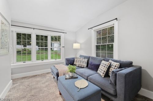 54 Kendal Ave, Maplewood NJ  07040-1143 exterior