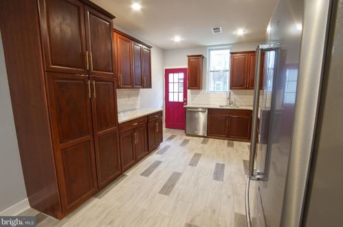 5817 Catharine St, Philadelphia PA 19143-2418 exterior