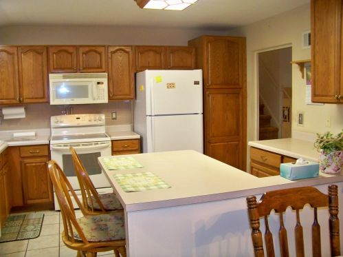 4608 Gatesbury Dr, Saint Louis MO 63128-1948 exterior