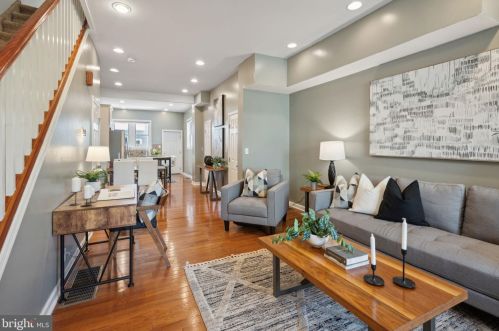 2230 16 St, Philadelphia PA 19132-4418 exterior