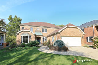 237 Claremont St, Elmhurst IL  60126-3303 exterior