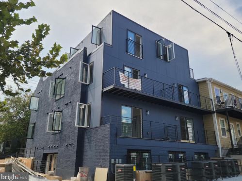 3918 10 St, Washington DC 20002-3736 exterior