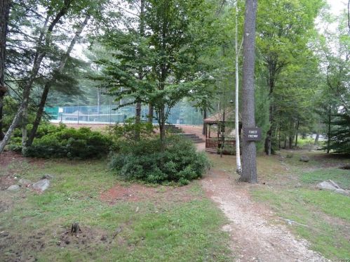 148 Old Farms Rd, Torrington CT 06790-2240 exterior