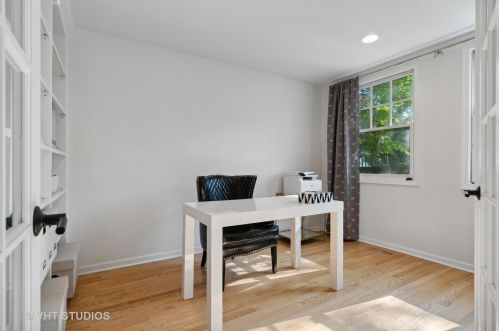 2666 Southport Ave, Chicago IL  60614-1228 exterior