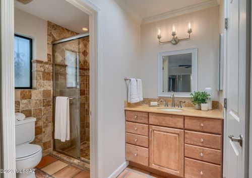 2921 Eastview Ave, Tucson AZ  85730-2134 exterior