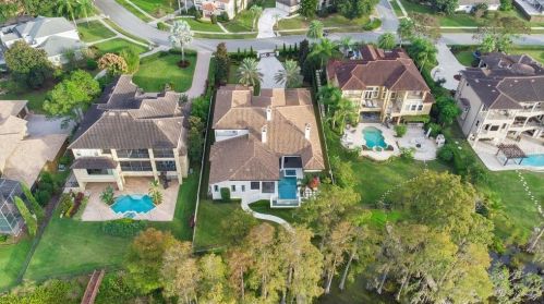 5378 Bay Side Dr, Orlando FL 32819-4045 exterior