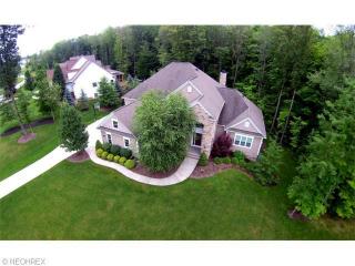 360 Homestead Dr, Aurora, OH 44202-6778