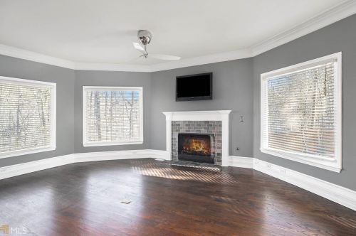 324 Amy Way, Atlanta GA 30349-7048 exterior