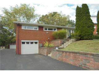 303 Garden City Dr, Monroeville, PA 15146-1401