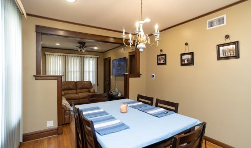 2049 Laporte Ave, Chicago IL  60639-3221 exterior