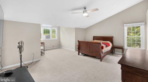 10158 Bracken Dr, Ellicott MD  21042-1675 exterior