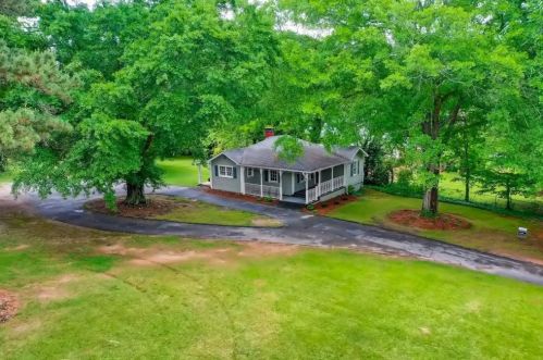 2578 Old Norcross Rd, Tucker, GA 30084-3126