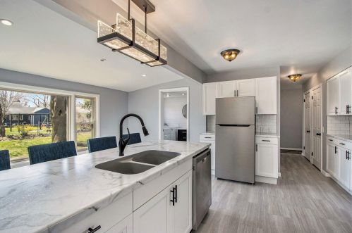 1914 Dorchester Ave, Kalamazoo MI  49001-5217 exterior