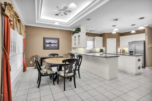 11 Greenview St, Montgomery TX 77356-8456 exterior