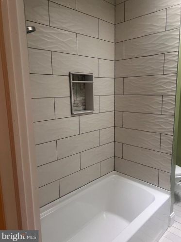 5547 Addison St, Philadelphia PA 19143-1305 exterior