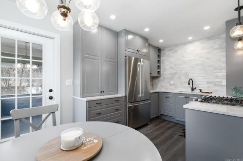 23 Marwood Dr, Poughkeepsie NY exterior