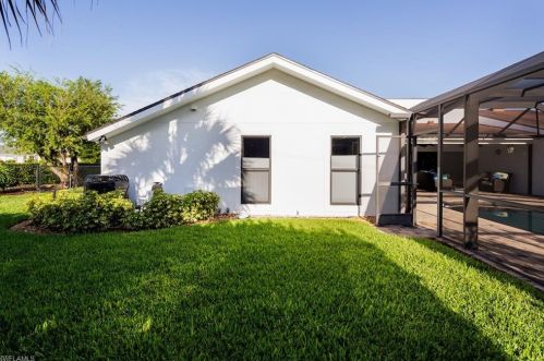 414 Cypress Way, Naples, FL 34110-1108