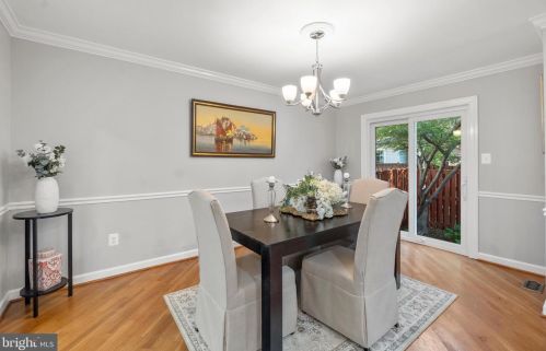 5205 Cottingham Pl, Alexandria VA  22304-3535 exterior