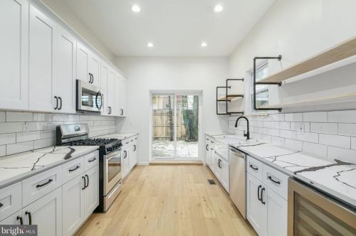 1722 28 St, Philadelphia PA 19145-1613 exterior