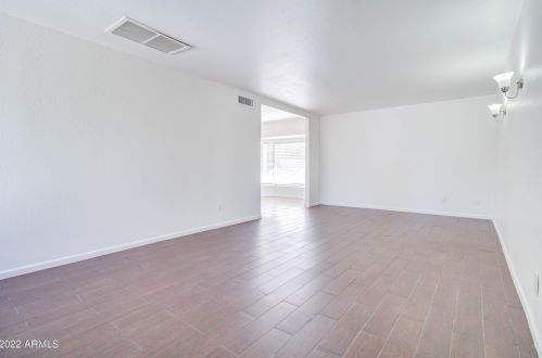 6022 Campbell Ave, Phoenix AZ 85015-3821 exterior