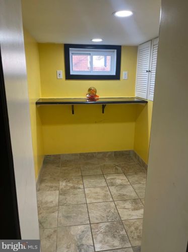 838 Park Ave, Trenton NJ  08610-4631 exterior