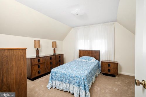 673 Independence Ave, Trenton NJ 08610-4201 exterior