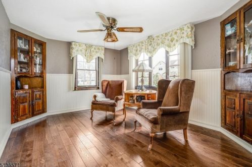 2065 Prospect Ave, Scotch Plains NJ 07076-1369 exterior