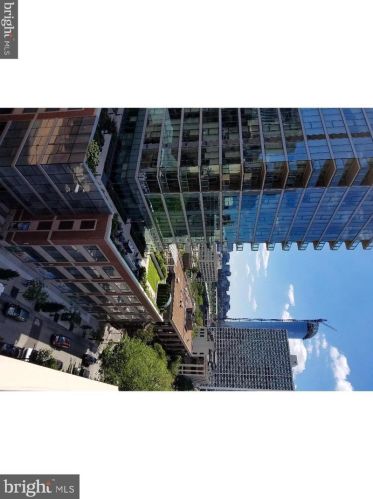 2101 Chestnut St, Philadelphia PA  19103-3197 exterior