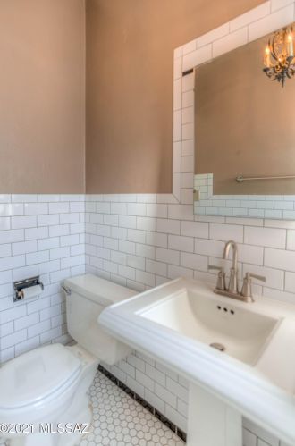 2716 6 St, Tucson AZ 85716-4862 exterior