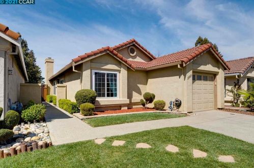 1557 Lyric Ln, Concord, CA 94521-3253