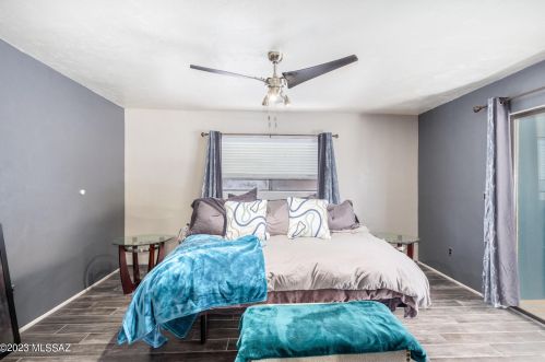 1202 Brown Ave, Tucson AZ  85710-7308 exterior