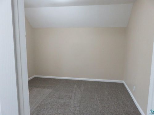 519 22 Ave, Duluth MN 55812-2120 exterior