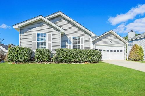 5272 Salem Springs Dr, Lithonia GA  30038-4849 exterior