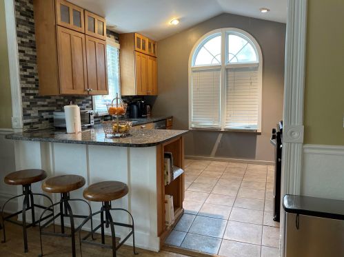 650 Hawthorne St, Grand Rapids MI 49503-3534 exterior