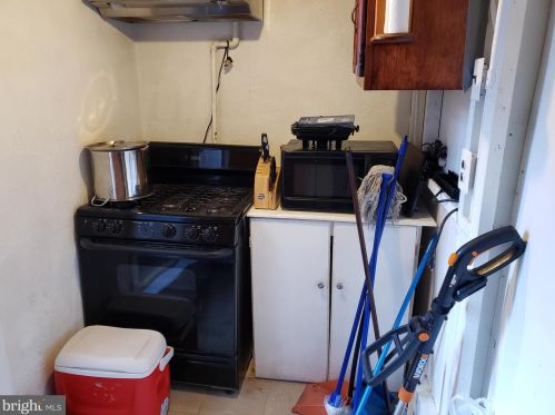 165 27 St, Camden NJ 08105-3926 exterior