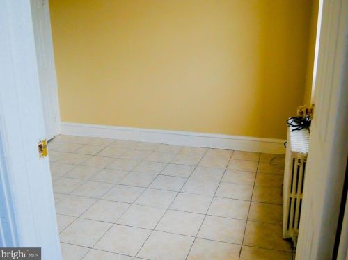 1922 Bouvier St, Philadelphia PA 19145-2908 exterior