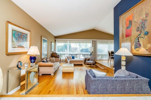 3929 Chase Ave, Chicago IL  60712-1003 exterior