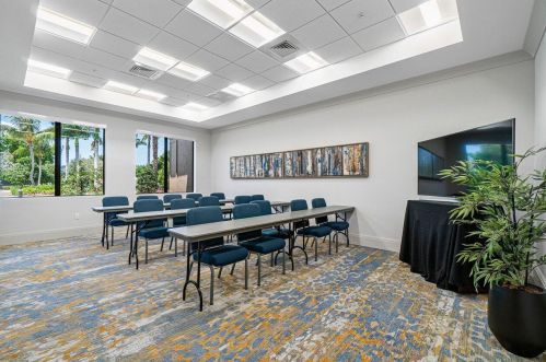 10860 Green Valley Walk, Boynton Beach FL 33437-3911 exterior