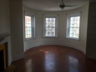 91 Coolidge St, Brookline MA  02446-5805 exterior