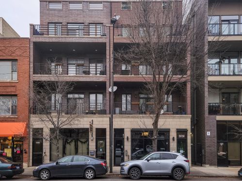 2636 Chicago Ave, Chicago IL  60622-8494 exterior