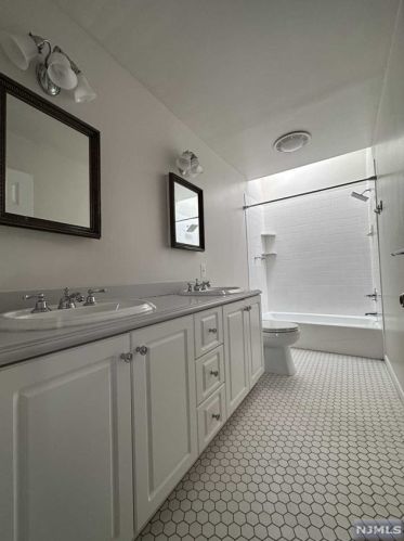 191 West St, Closter NJ  07624-1215 exterior